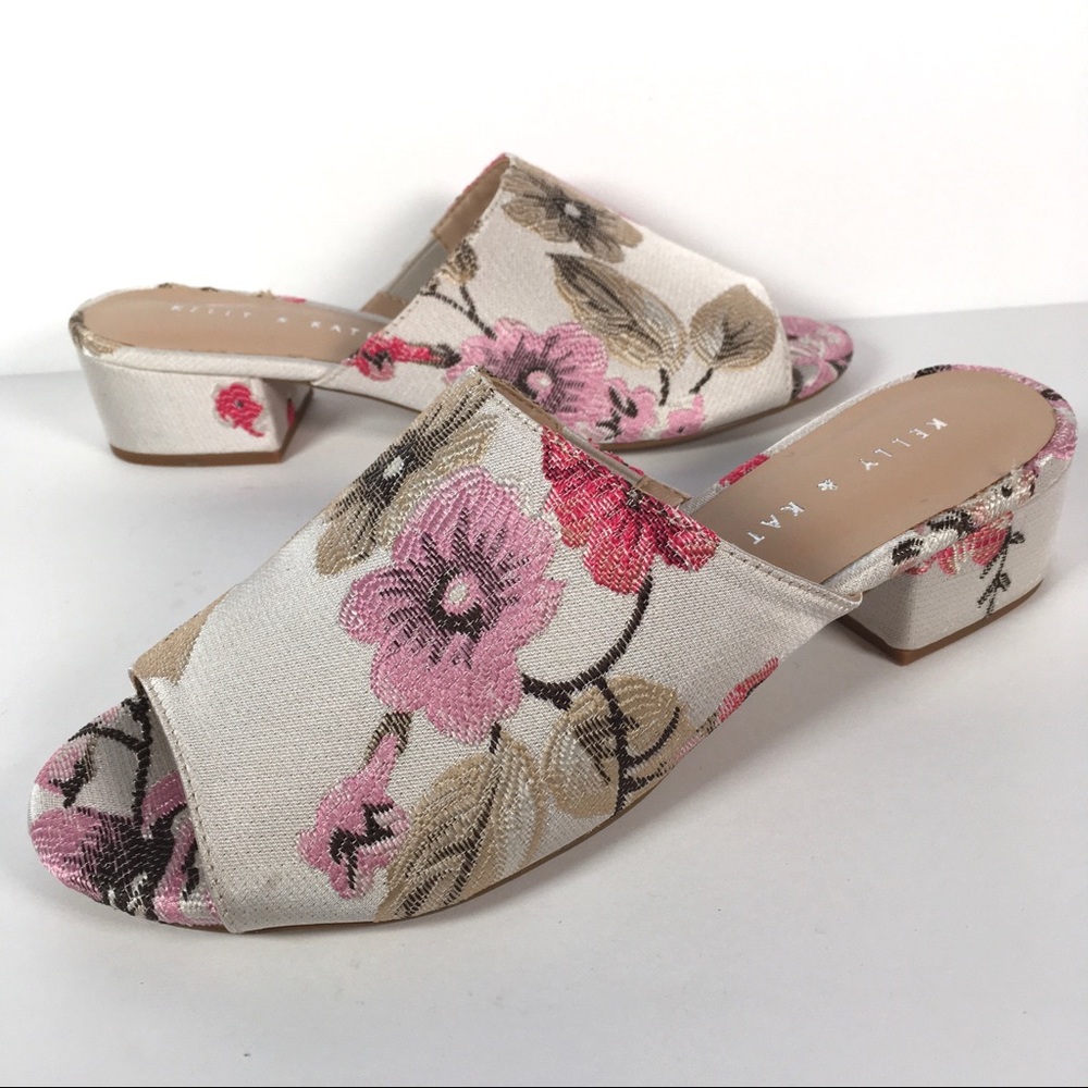Kelly & Katie Brocade Floral Mules size 6.5 NEW